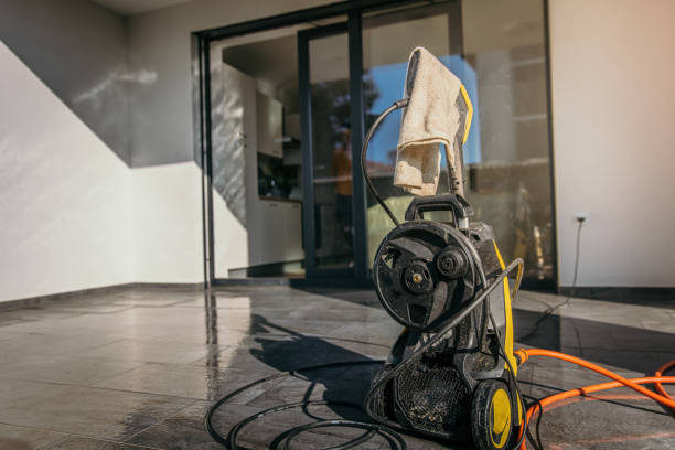 Best Sign and Awning Cleaning  in Bayside, WI